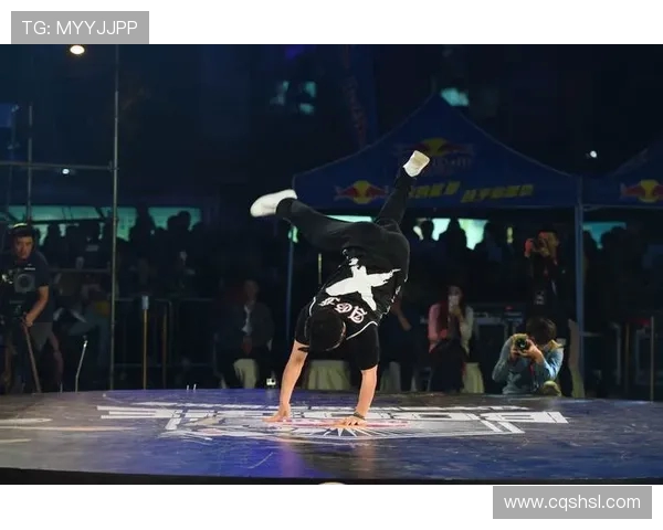 成都街舞队在世界滑板锦标赛中的耐力表现引发热议与赞赏