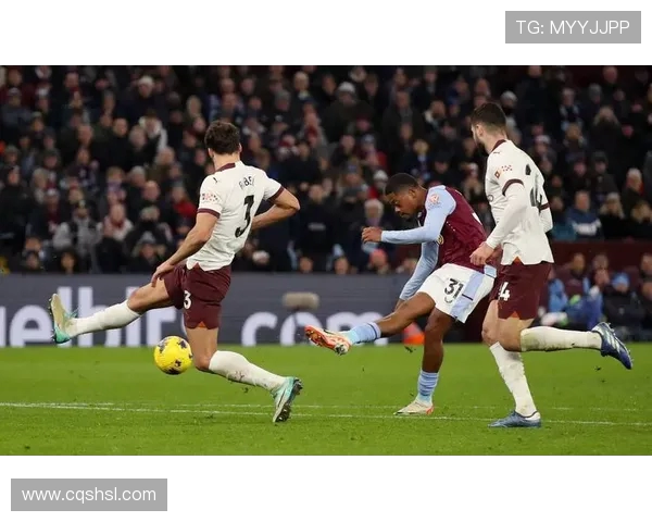 利兹联与莱切斯激战正酣谁能在英超赛场上笑到最后